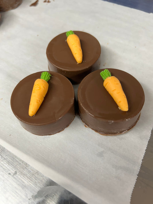 1 dozen Chocolate Covered Oreos