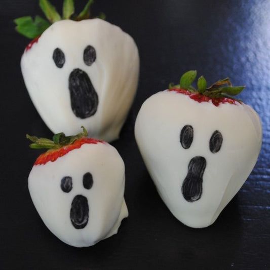 Ghost Chocolate Covered Strawberries